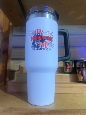 Hooters White Travel Tumbler with Black Handle and Patriotic Logo
